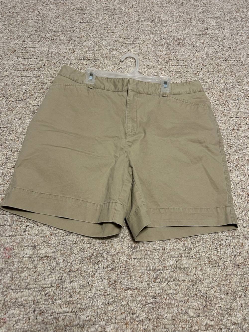 Eddie Bauer Mercer Fit Khaki Shorts – Women’s Size 12, Excellent Condition